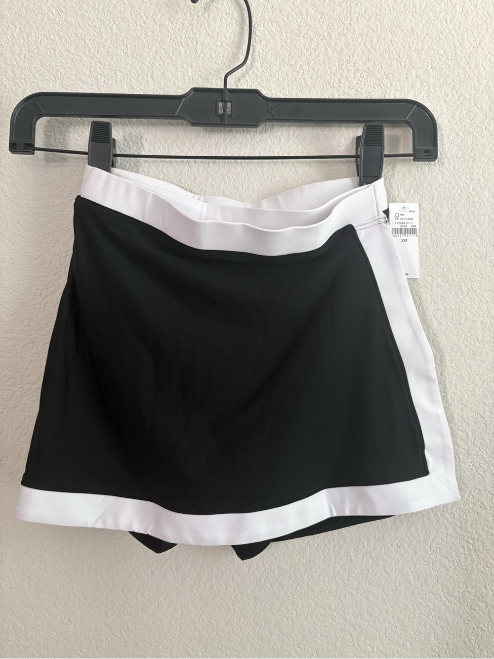 GAP Black and White Swim Suit Skort NWT XXS Junior